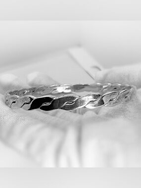 Taxco Sterling Silver Twisted Link Bangle Bracelet